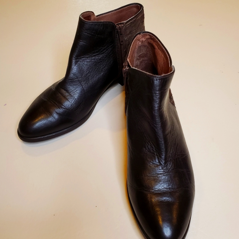 Spanish leather booties